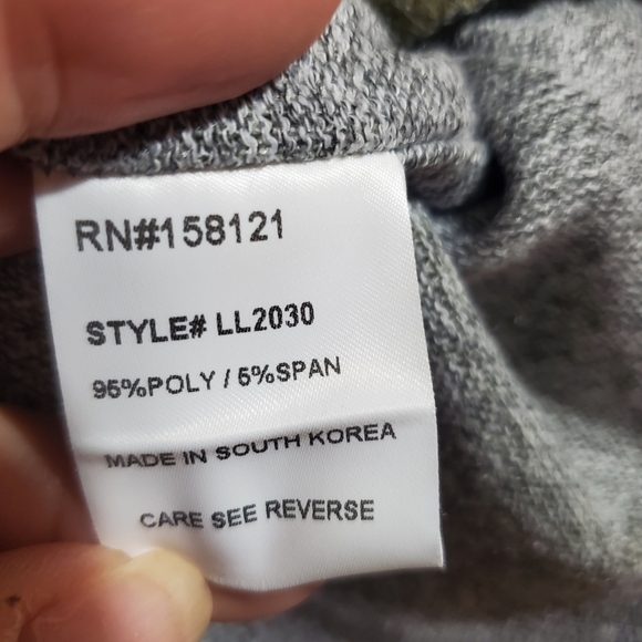 Lily London Watercolor Abstract Floral High-Low Tunic Top Size Large - Picture 8 of 12